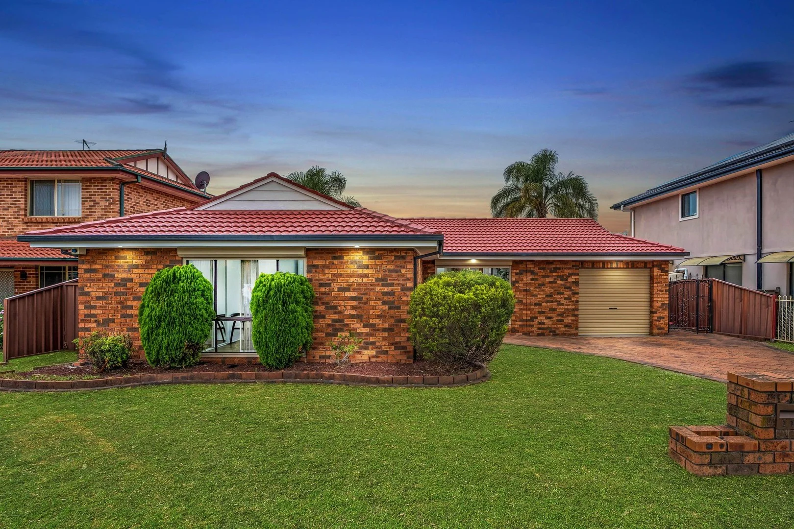 116 Swan Circuit, Green Valley NSW 2168