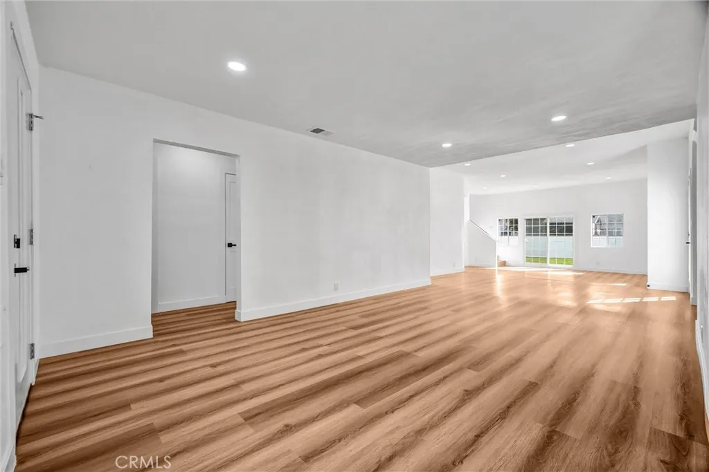 Additional image 8 of 1200 S Castlegate Ave, Compton, CA 90221