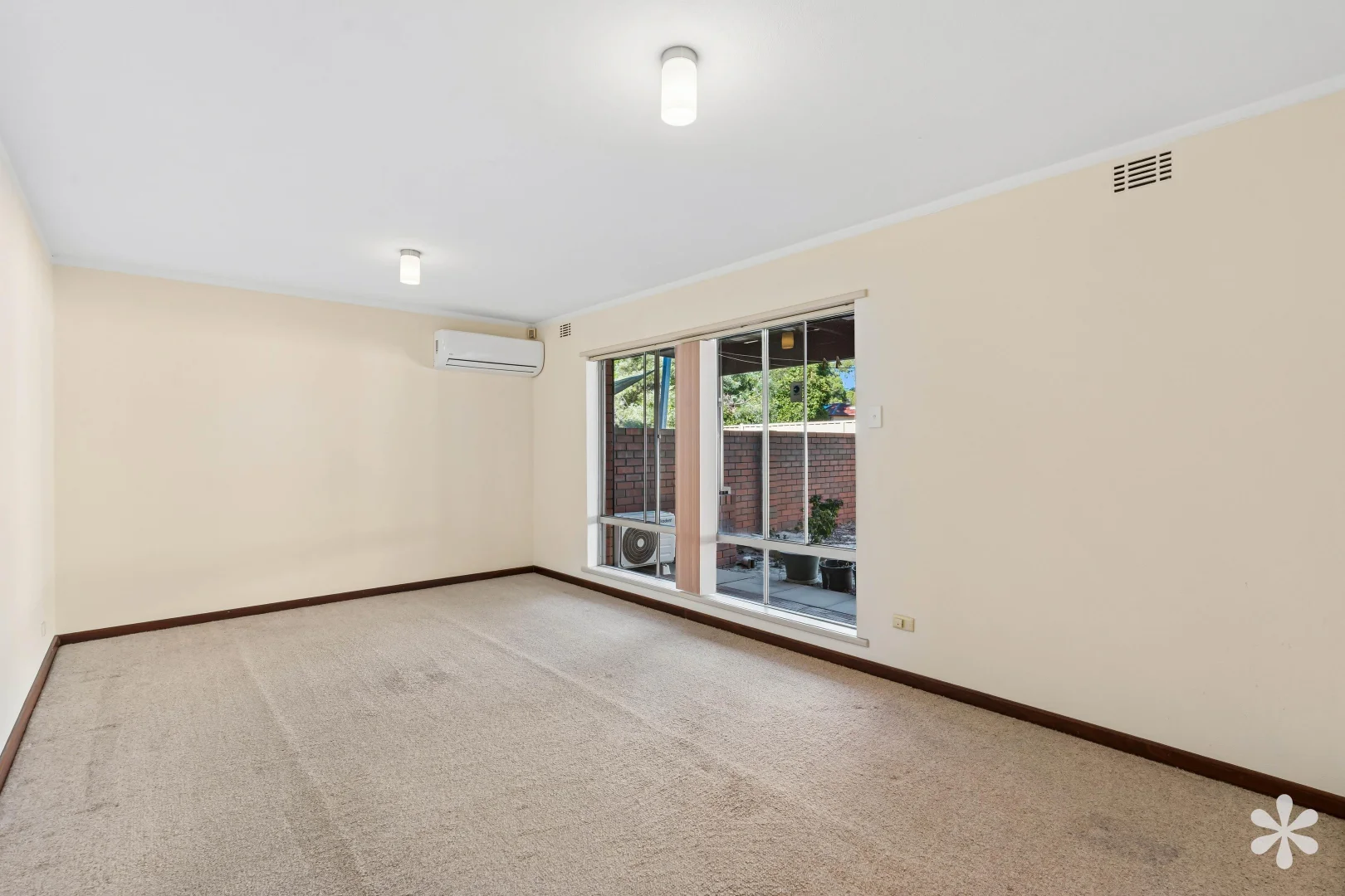 Additional image 4 of 13 Melinga Court, Karawara WA 6152