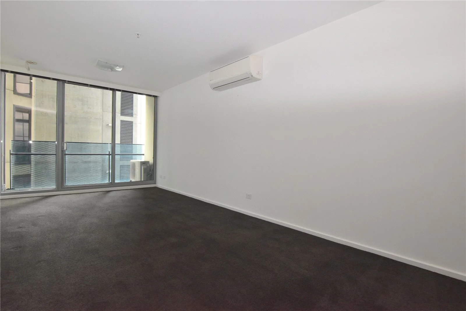 2505/241 City Road, Southbank VIC 3006