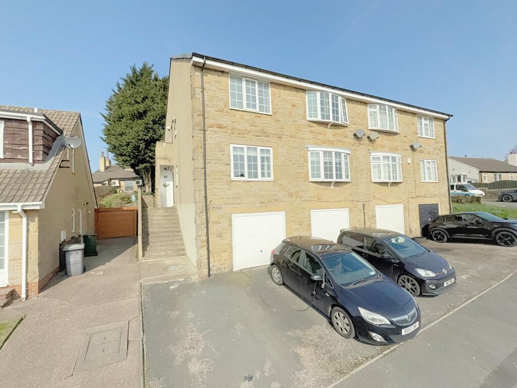 Studley Ave, Low Moor, Bradford, BD6