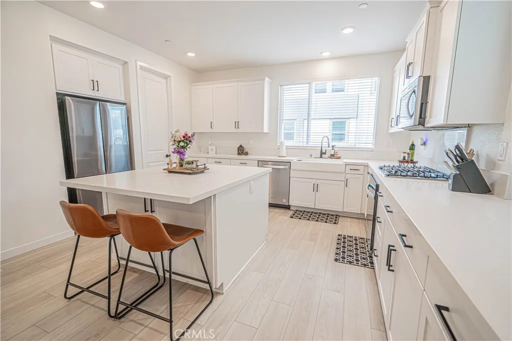 Additional image 26 of 27154 Valley Oak Place, Valencia, CA 91381