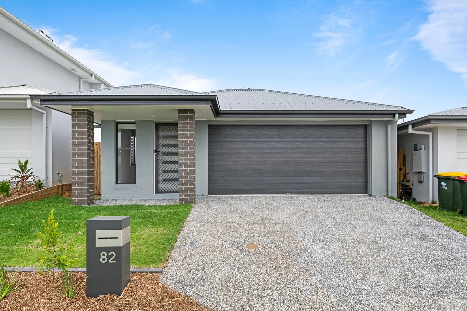 82 Dunaden Street, Logan Reserve QLD 4133