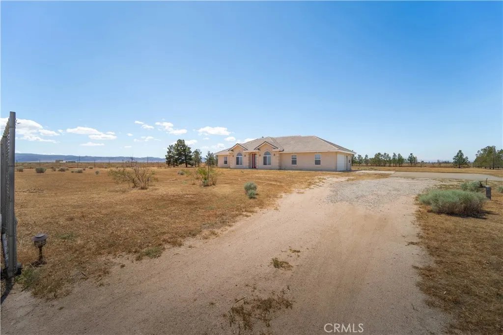 Additional image 38 of 50725 70th St W, Lancaster, CA 93536