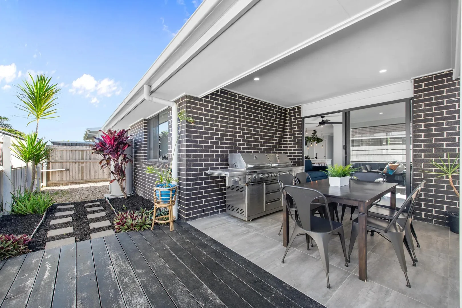 Additional image 7 of 19 Buccaneer Street, Newport QLD 4020