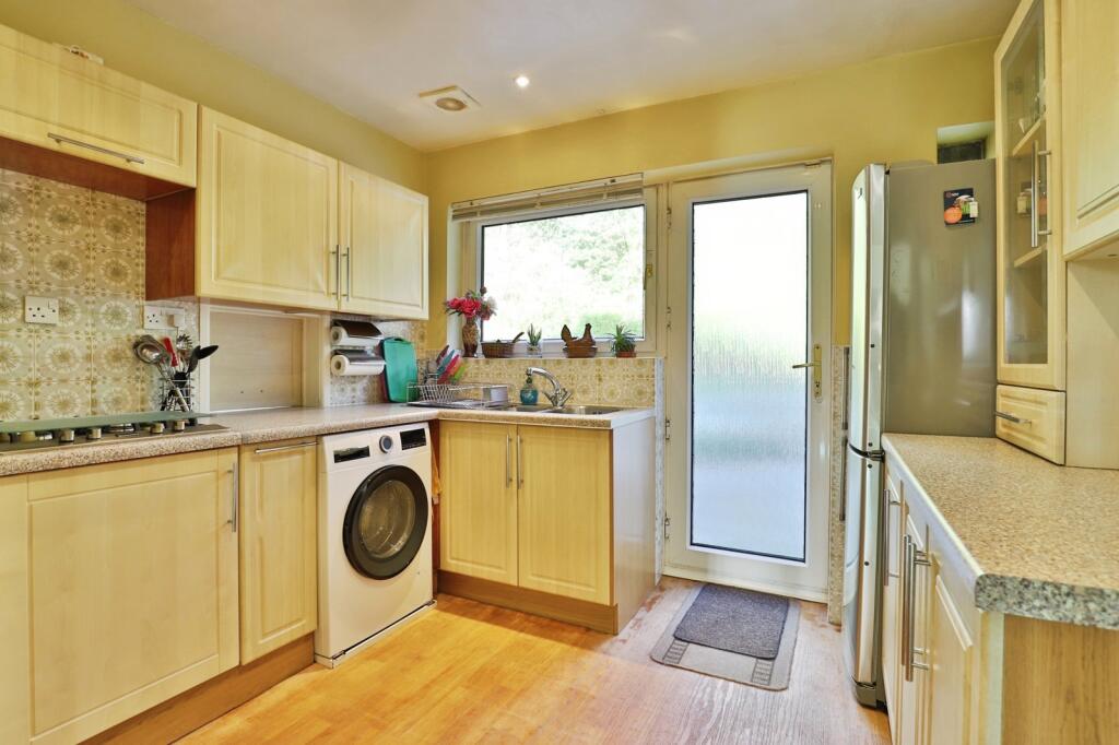 Additional image 15 of Wren Crescent, Coy Pond, Poole, Dorset, BH12