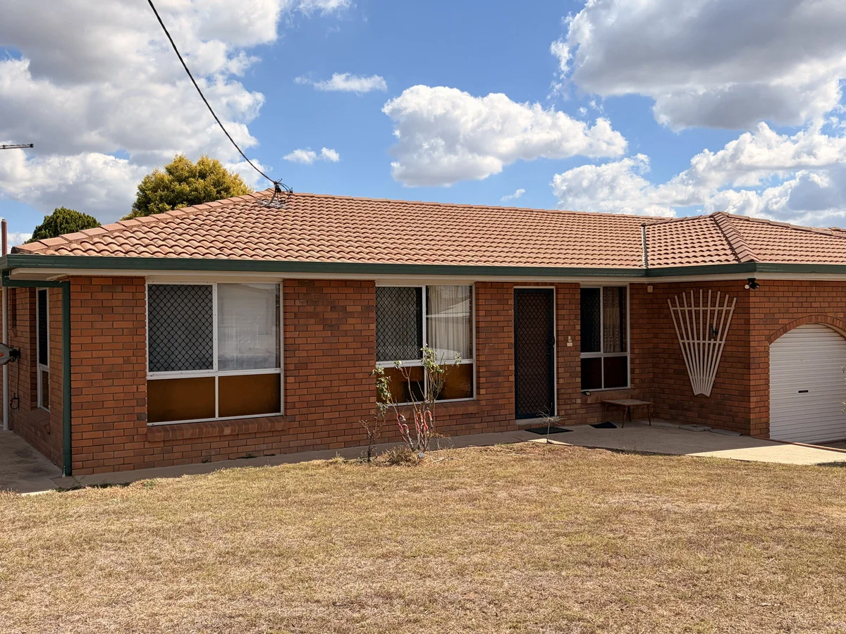 Additional image 8 of 2/2 Hawthorne Street, Warwick QLD 4370