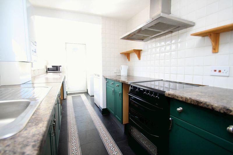 Additional image 6 of Three Bedroom, Student House