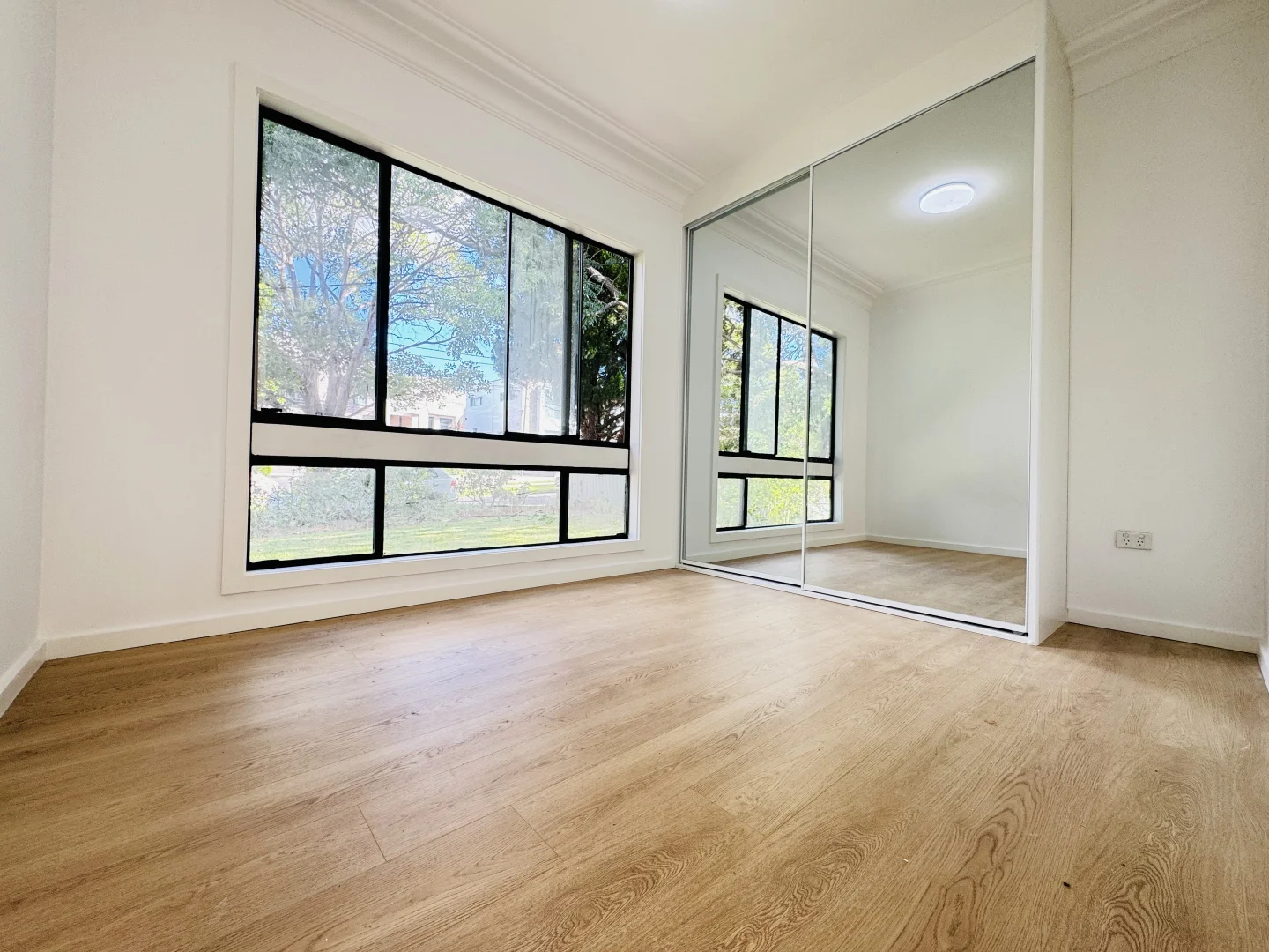 Additional image 9 of 36 Lawrence Street, Peakhurst NSW 2210