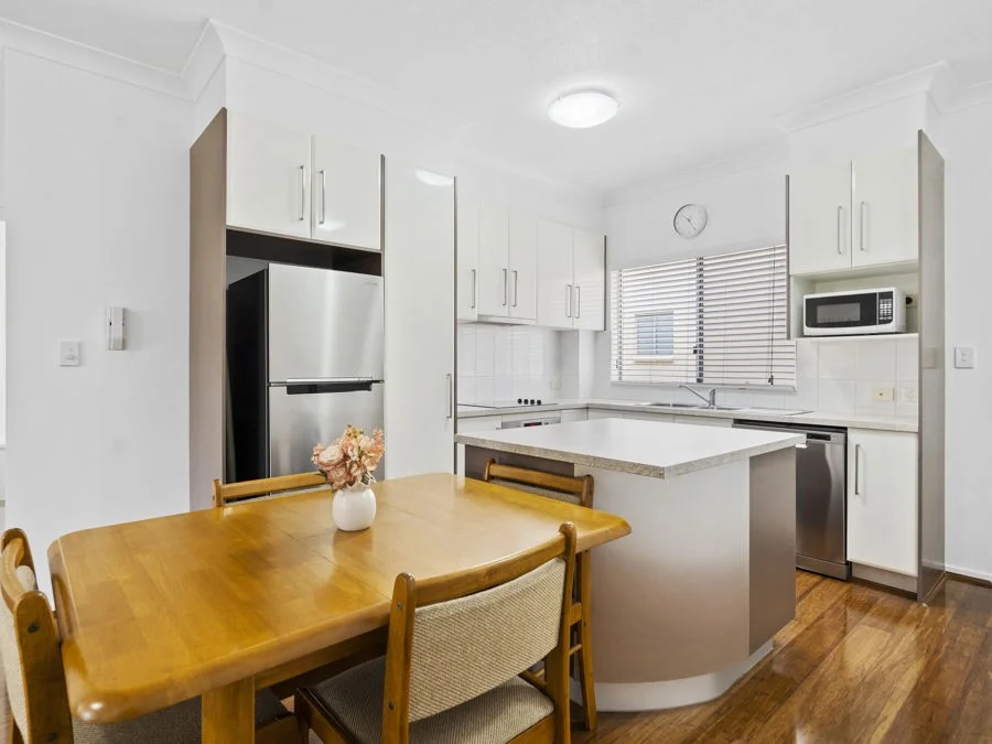 Additional image 6 of 1/298 Cavendish Road, Coorparoo QLD 4151