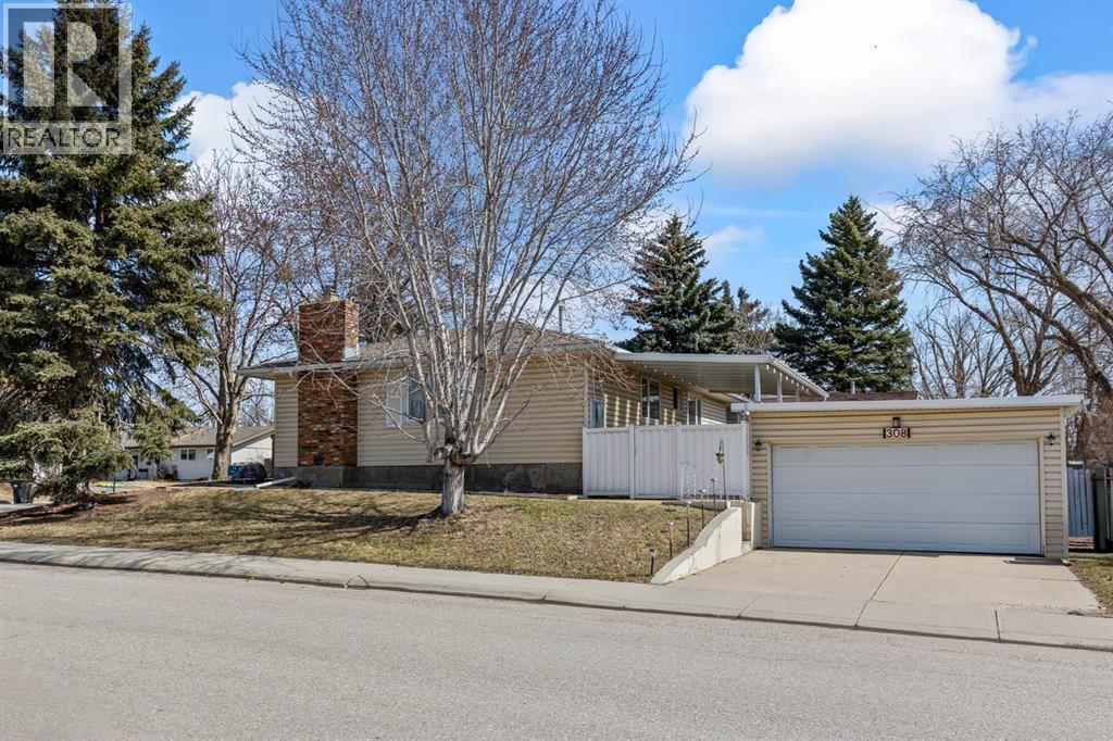 308 Lynnover Way SE