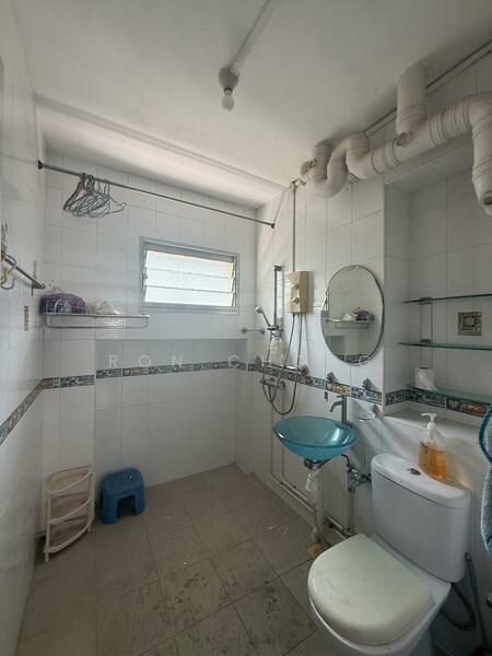 135 Jalan Bukit Merah photo 5