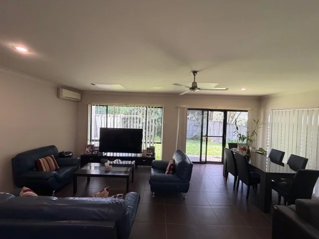 Additional image 3 of 1/44 Careel Close, Helensvale QLD 4212