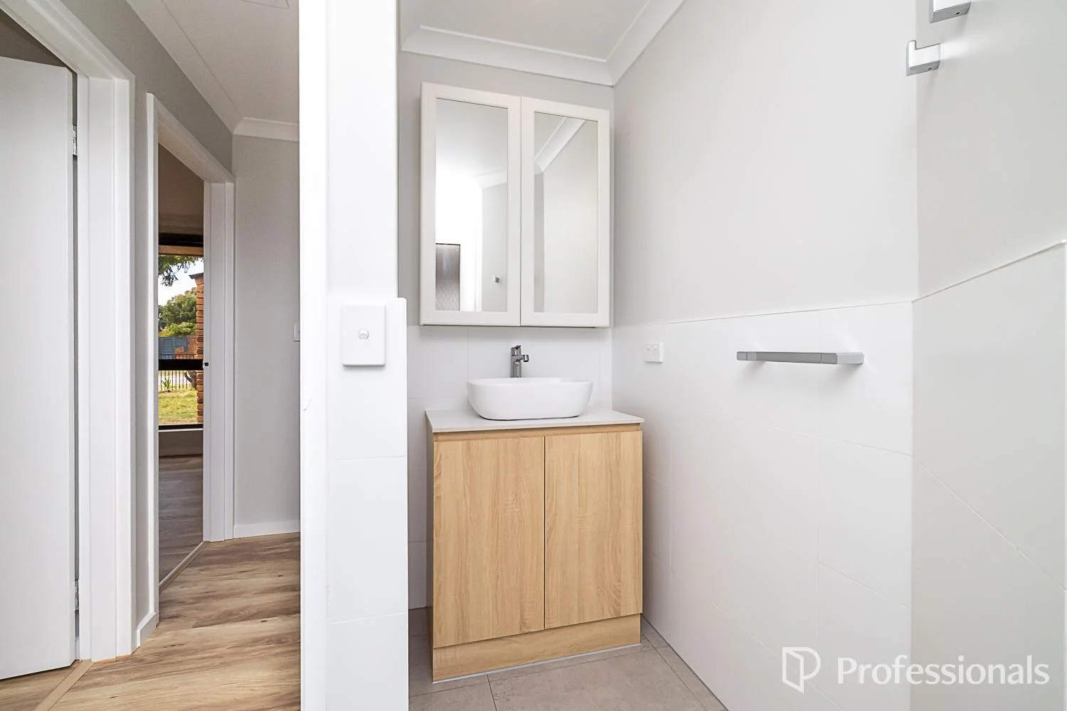 Additional image 16 of 5 Becket Court, Camillo WA 6111