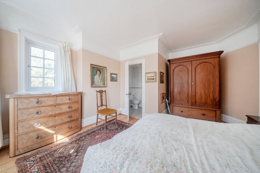 Additional image 10 of 5 bed detached house for saleBlenheim Avenue, Highfield, Southampton, Hampshire SO17