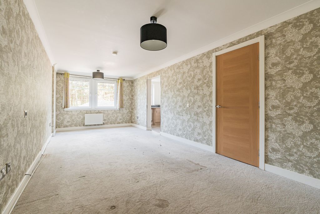 Additional image 2 of 2 bed flat for sale125 Eagles View, Livingston EH54