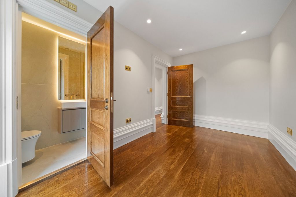 Additional image 18 of 3 bed flat for saleVictoria Road, Formby L37