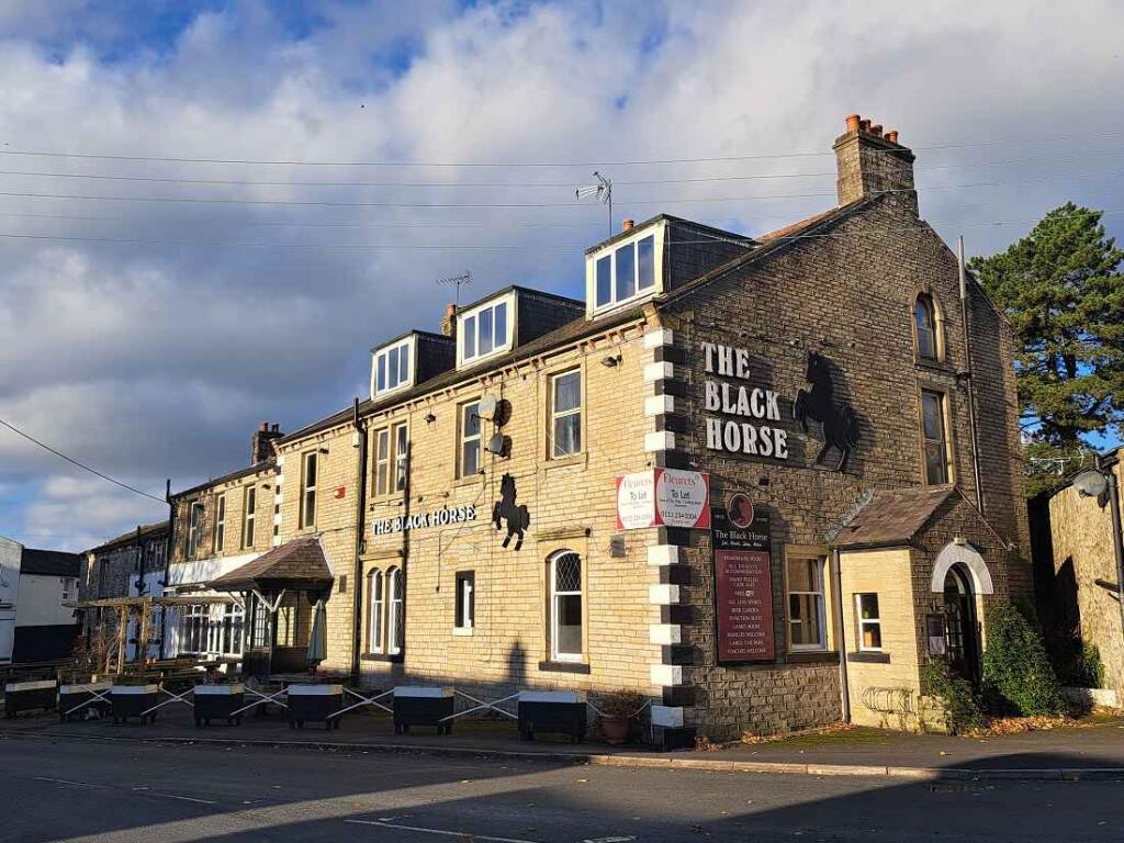N-426122 - Black Horse, Main Road, Skipton BD23 4HT