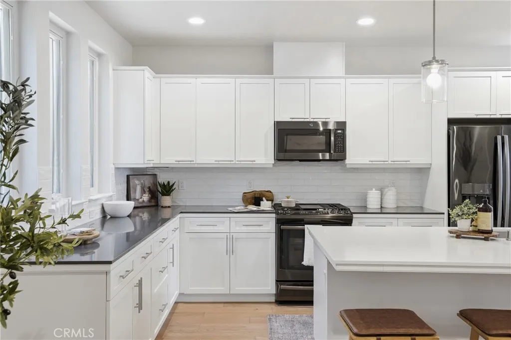 Additional image 59 of 2460 Victoria Ave Unit 104, San Luis Obispo, CA 93401