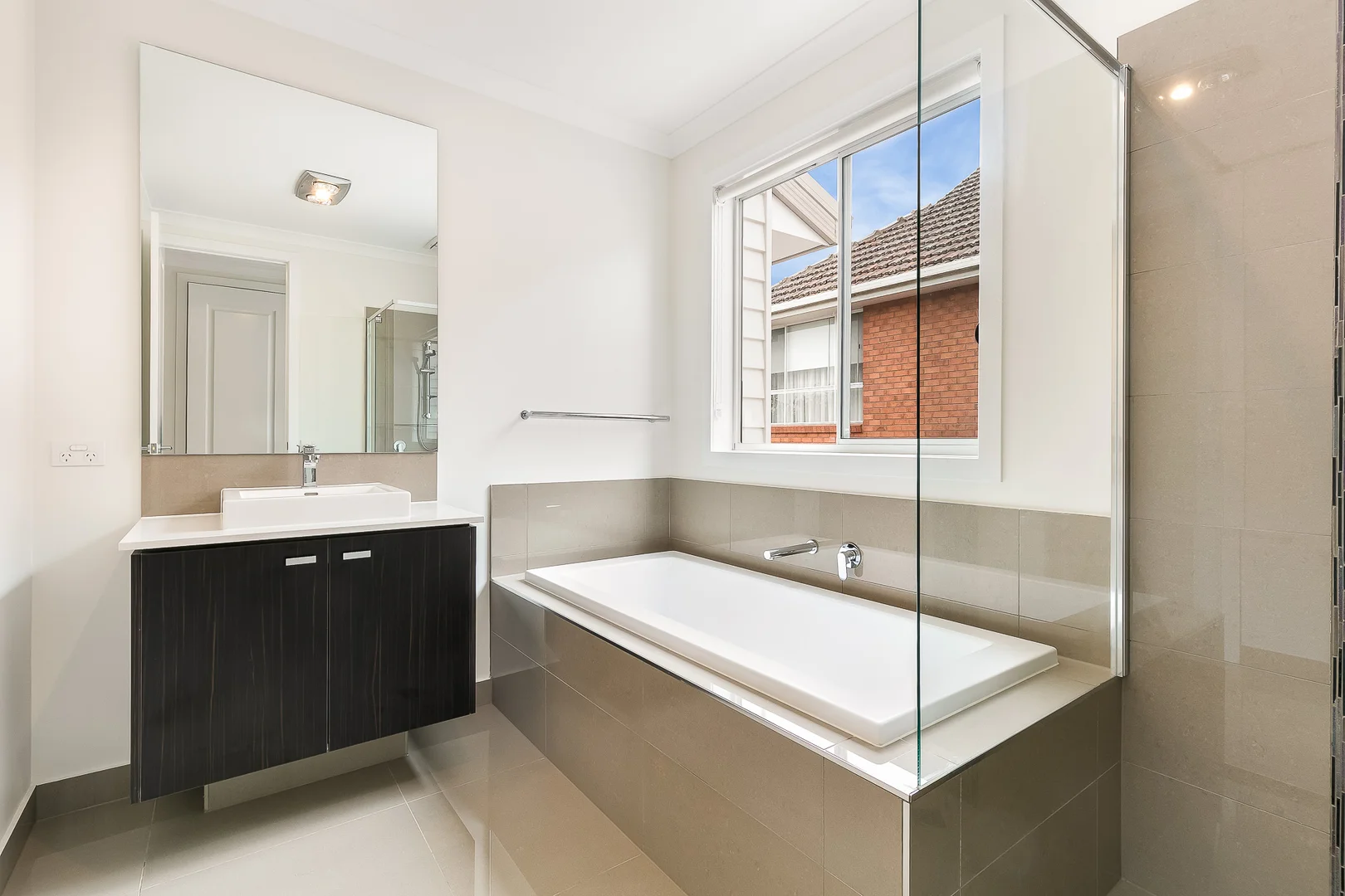 Additional image 3 of 5A Grandview Terrace, Kew VIC 3101