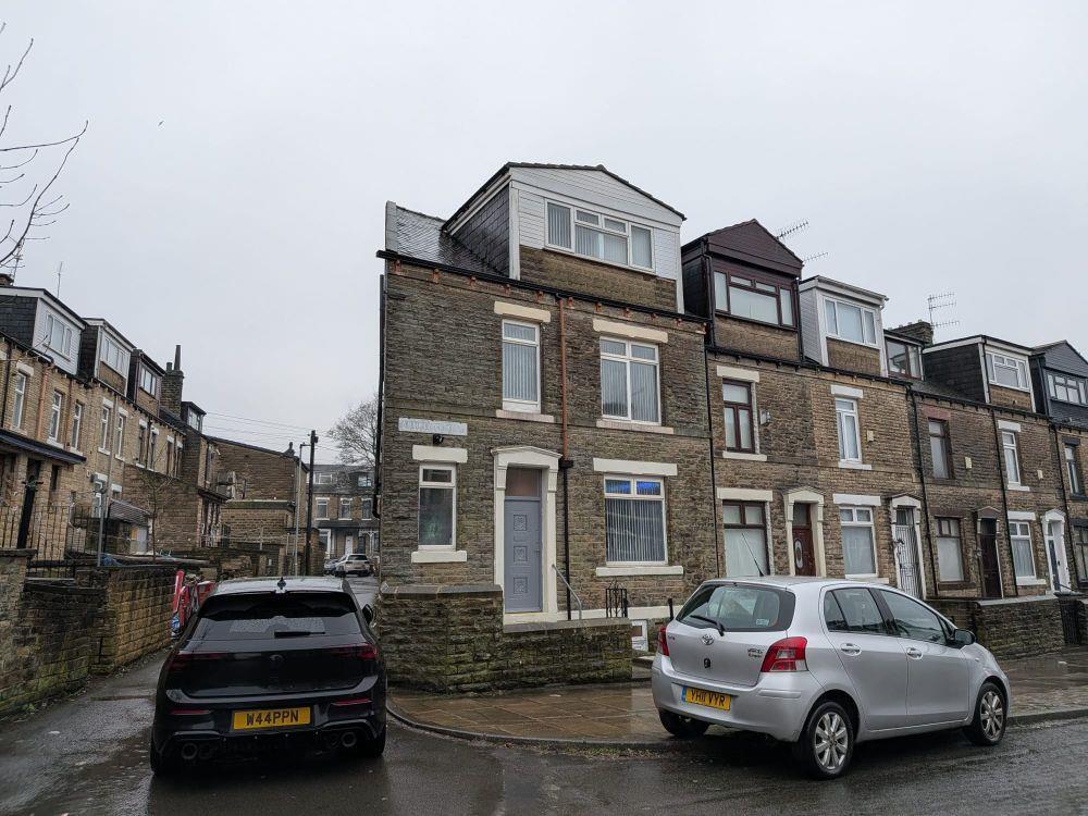 158, Arncliffe Terrace Bradford, BD7 3AG