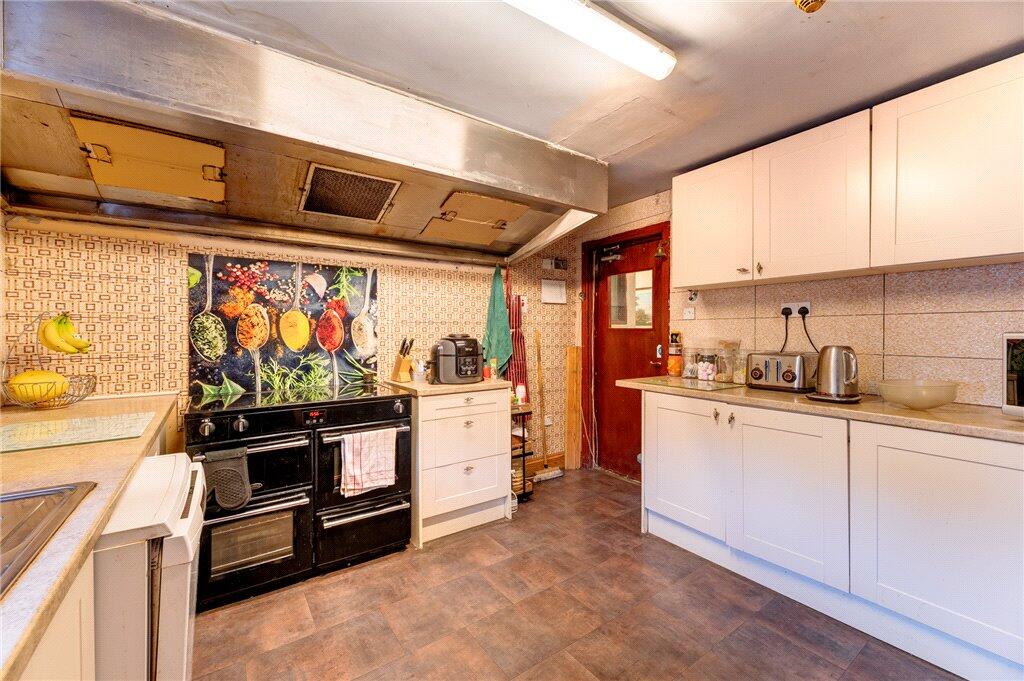 Additional image 11 of Park Grove, Bradford, West Yorkshire, BD9