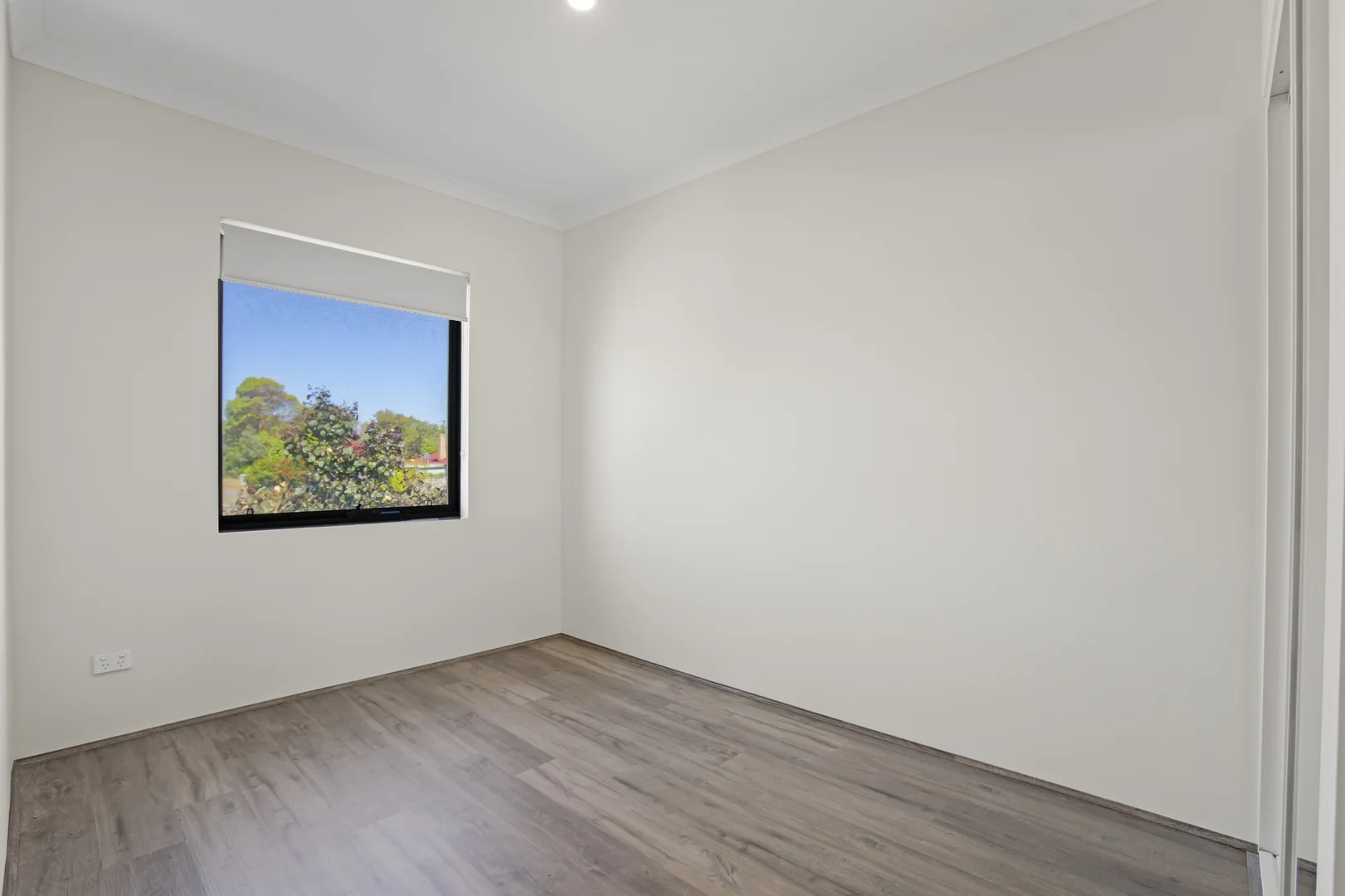 Additional image 8 of 1/13 Coolbellup Avenue, Coolbellup WA 6163