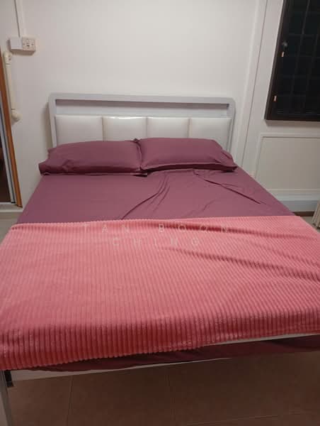 410 Sembawang Drive photo 2