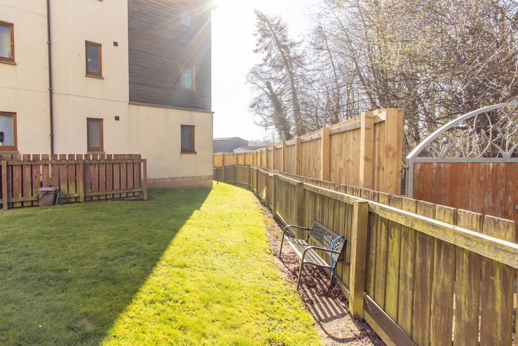 Additional image 16 of 2 bed flat for saleLochside Road, Forfar DD8