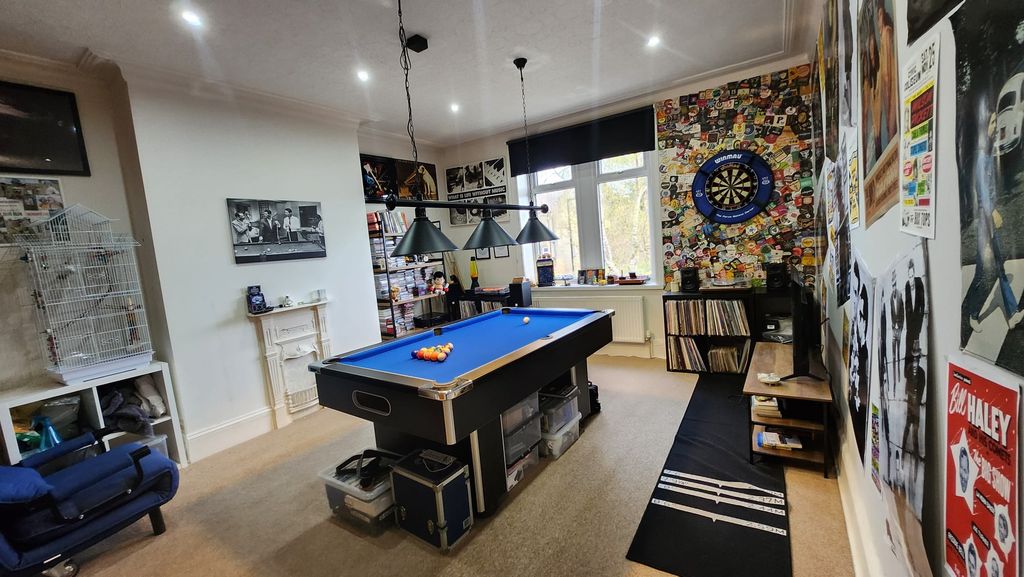 Additional image 2 of 5 bed terraced house for saleGrandsmere Place, Halifax HX3