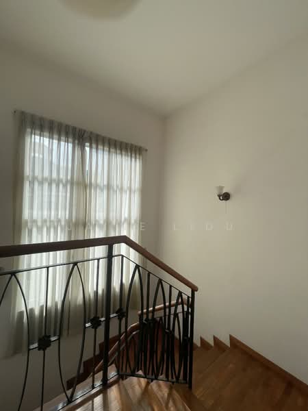 Additional image 6 of 12 Woodgrove Drive