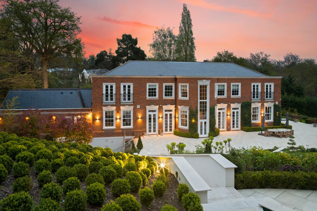Additional image 22 of 1 bed country house for saleRodona Road, Weybridge, Surrey KT13