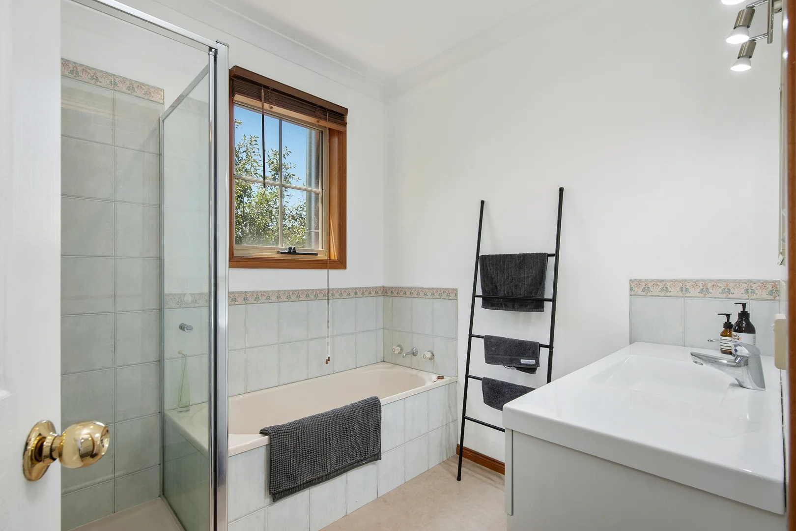 Additional image 9 of 3/21 High Street, Lake Wendouree VIC 3350