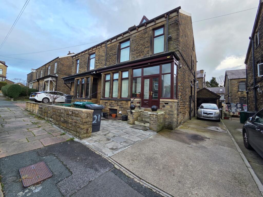 Haslingden Drive, BD9 5HT