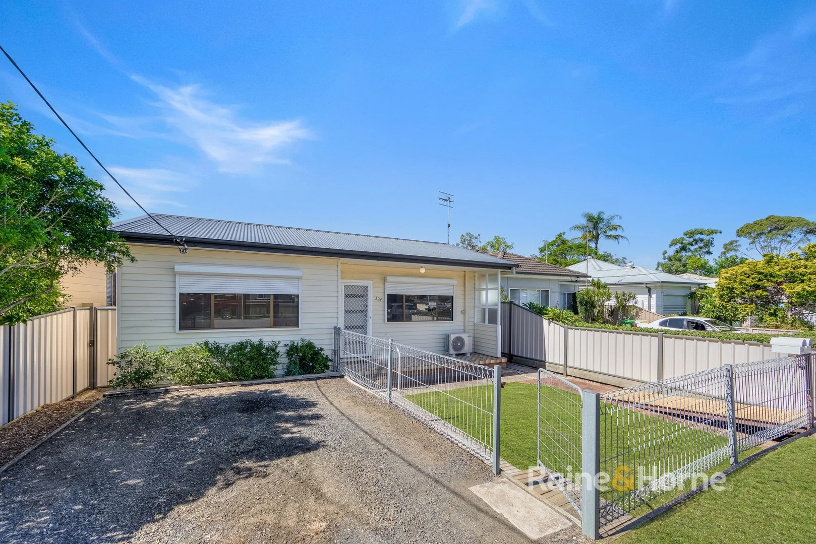 326 OCEAN BEACH RD, Umina Beach NSW 2257