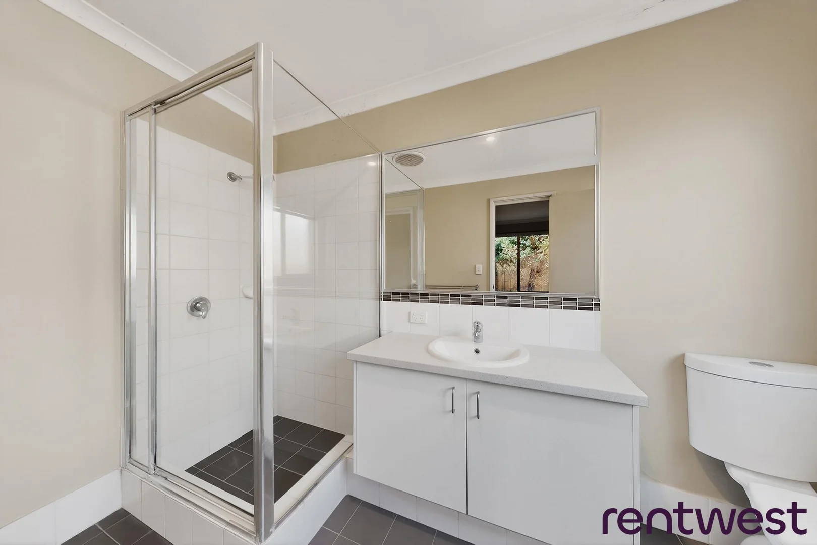 Additional image 13 of 2/45 Towncentre Drive, Thornlie WA 6108