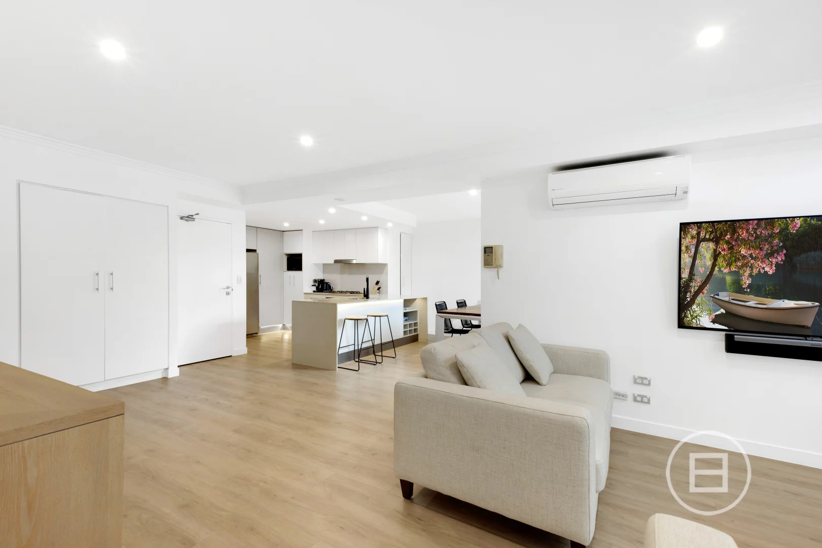 Additional image 9 of 8/53 Darrambal Street, Chevron Island QLD 4217