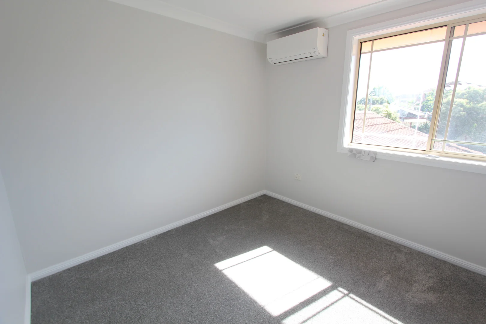 Additional image 3 of 3B Eva Avenue, Green Valley NSW 2168