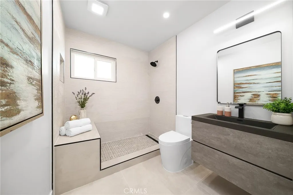 Additional image 10 of 11439 205th St, Lakewood, CA 90715