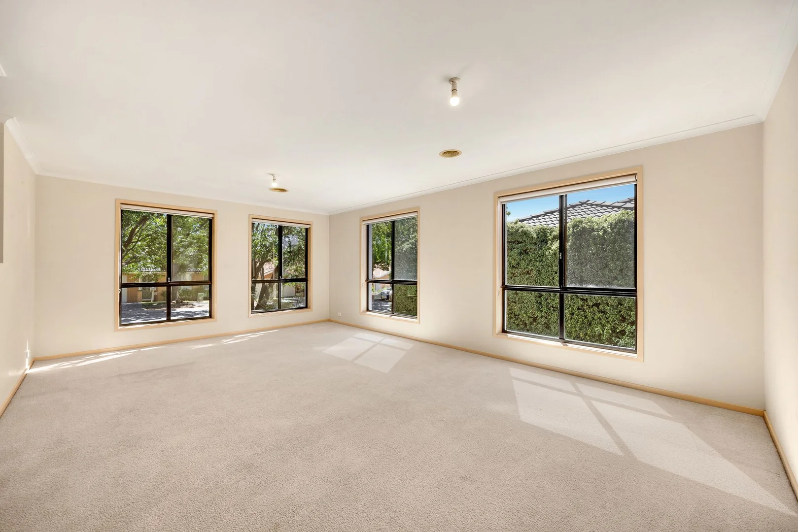 Additional image 2 of 18 Inglewood Street, Gungahlin ACT 2912