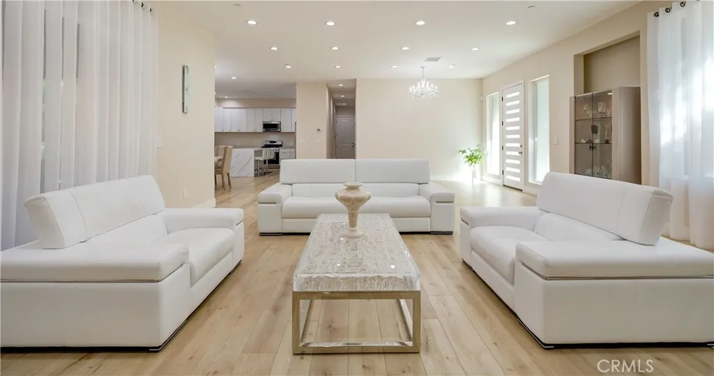 Additional image 11 of 1849 Los Encinos Avenue, Glendale, CA 91208