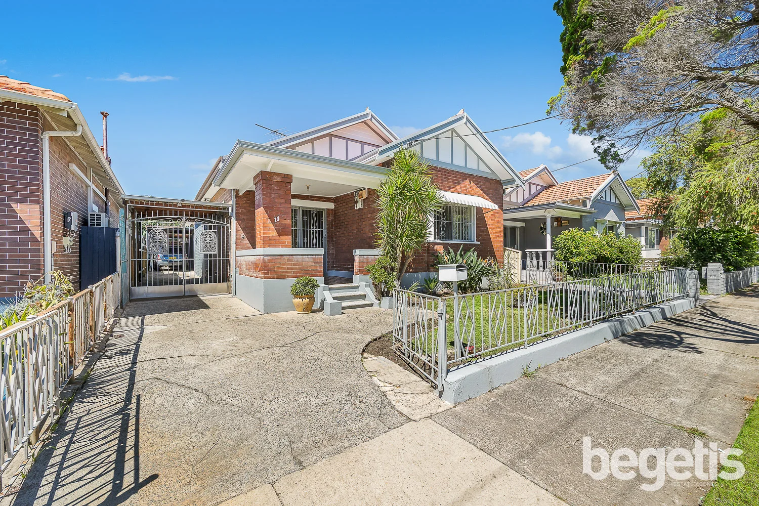 11 Earle Avenue, Ashfield NSW 2131