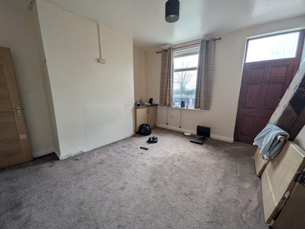 Additional image 4 of 130, Paley Road Bradford, BD4 7EL