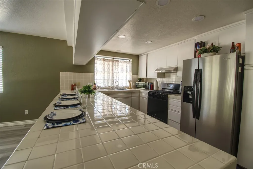 Additional image 12 of 9839 9839 Warwick DR, Desert Hot Springs, CA 92240