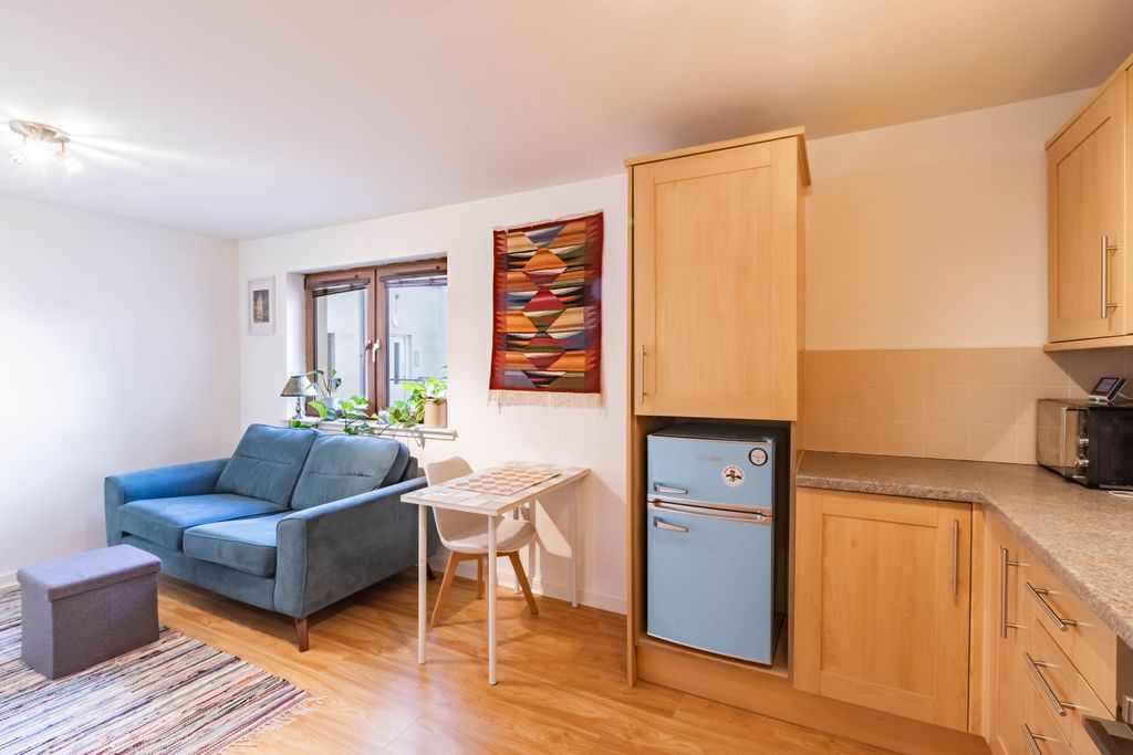Additional image 14 of 2 bed flat for saleLochside Road, Forfar DD8