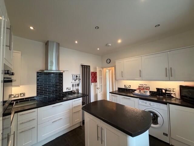 Waltergarth, Station Road, BD24 photo 2