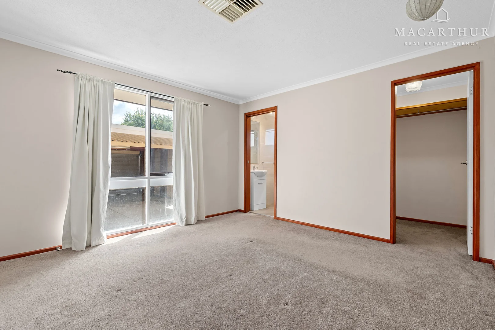 Additional image 4 of 6 Telopea Crescent, Lake Albert NSW 2650