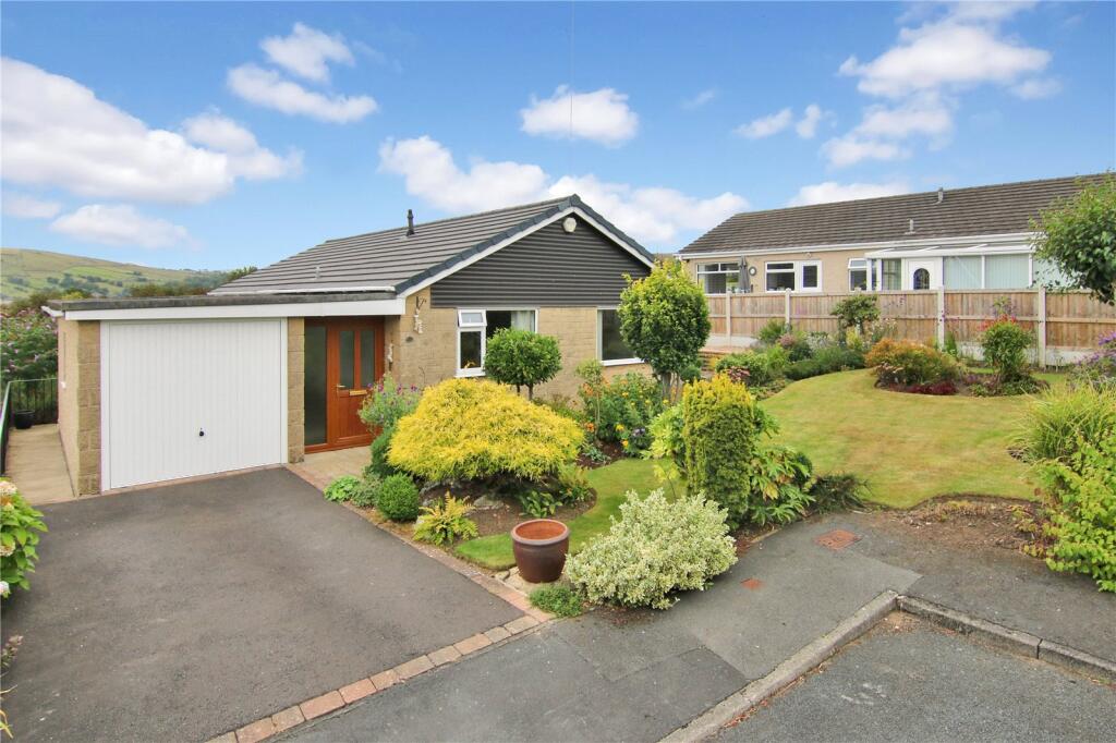 Wood Close, Bradley, BD20