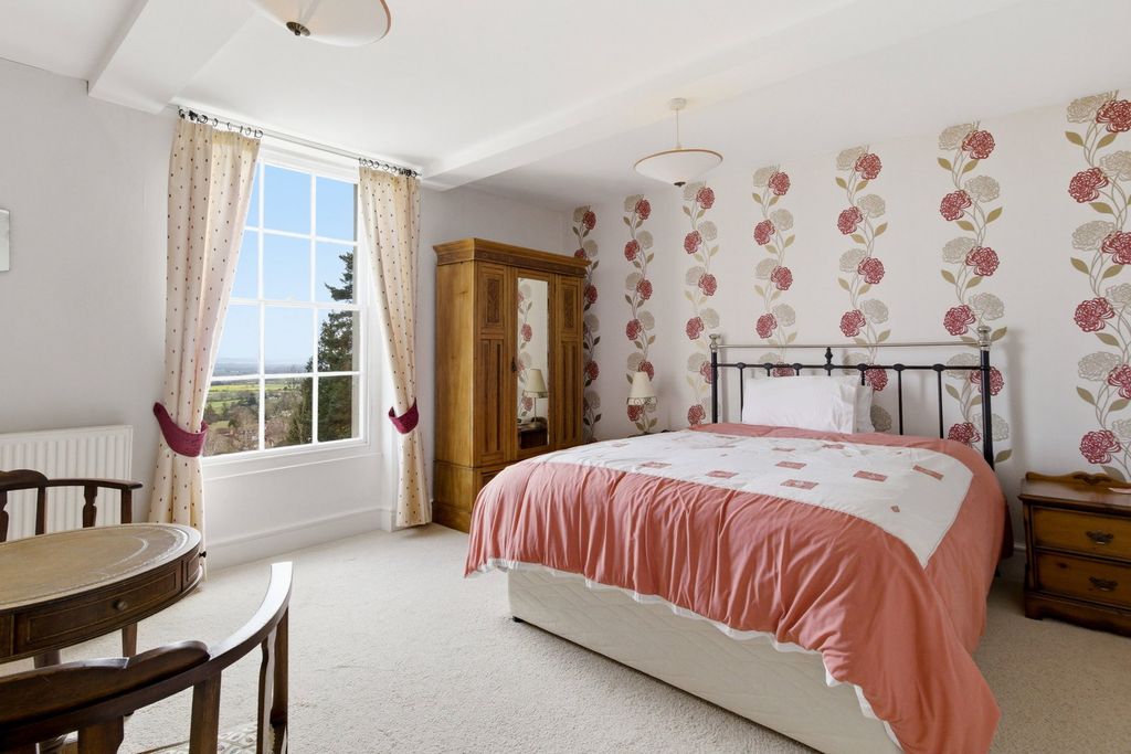 Additional image 6 of 2 bed flat for saleEssington House, Malvern WR14