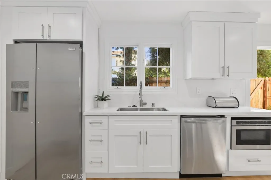 Additional image 86 of 23312 Ostronic Dr, Woodland Hills, CA 91367